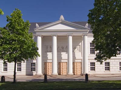 Ferienwohnung auf Rügen, Theater in Putbus